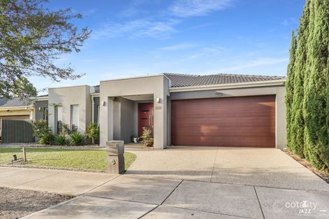 Property photo of 35 Lamington Drive Tarneit VIC 3029