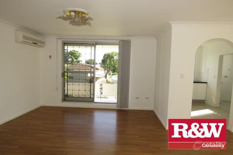 Property photo of 1/118-124 Longfield Street Cabramatta NSW 2166