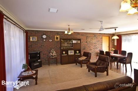 Property photo of 31 Sunderland Circuit Traralgon VIC 3844
