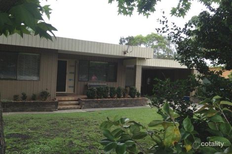 70 Kingsford Smith Dr, Berkeley Vale, NSW 2261