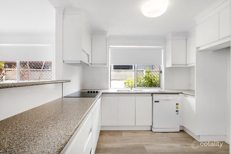 Property photo of 28 Emerton Crescent Robina QLD 4226