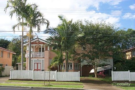 9 Hill End Tce, West End, QLD 4101