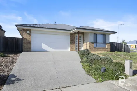 2 Meribel St, Winter Valley, VIC 3358