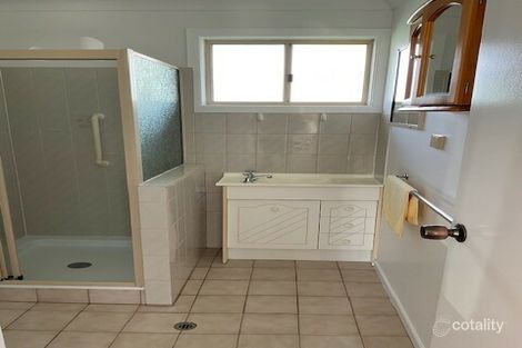 Property photo of 1/13 Bell Place Warwick QLD 4370