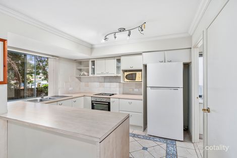 Property photo of 10/20 Fairway Drive Clear Island Waters QLD 4226