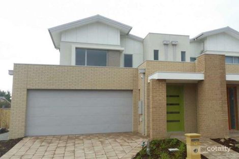 1 Broadbeach Cct, Point Cook, VIC 3030