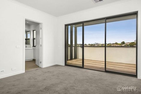 Property photo of 21 Sanctuary Way Ascot Vale VIC 3032