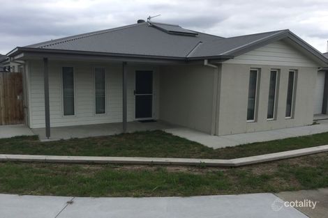 Property photo of 17 The Billabong Eastwood VIC 3875