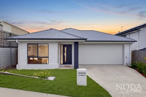Property photo of 32 Torres Way Spring Mountain QLD 4300