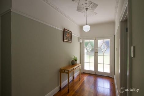 Property photo of 16 Jeffreys Street Woodend VIC 3442