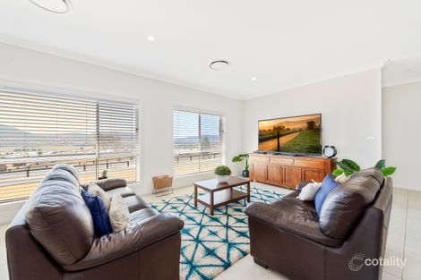Property photo of 41 Falcon Drive Calala NSW 2340