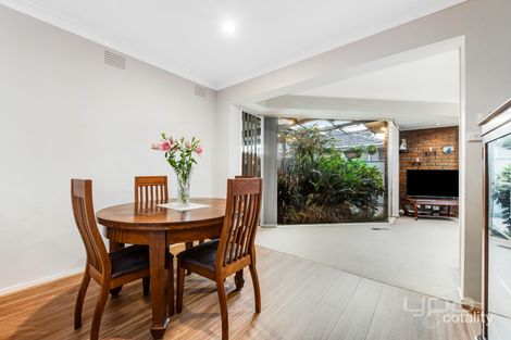Property photo of 4 Spruce Court Gladstone Park VIC 3043