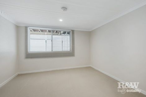Property photo of 18 Bay Terrace Wynnum QLD 4178