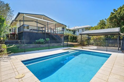 3 Swan St, Shorncliffe, QLD 4017