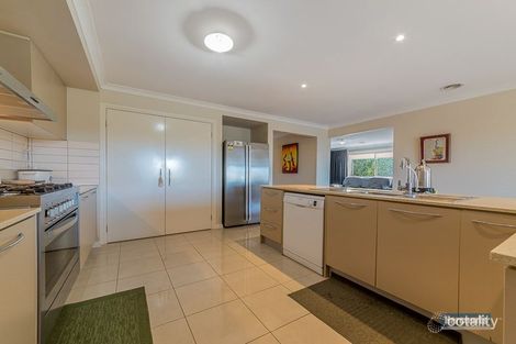 Property photo of 69 Walker Drive Drouin VIC 3818