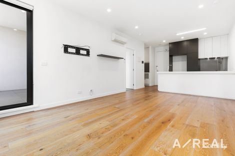 Property photo of 102/160 Williamsons Road Doncaster VIC 3108