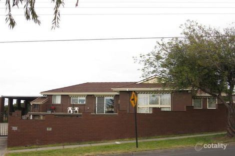 38 Avonhurst Dr, Glen Waverley, VIC 3150