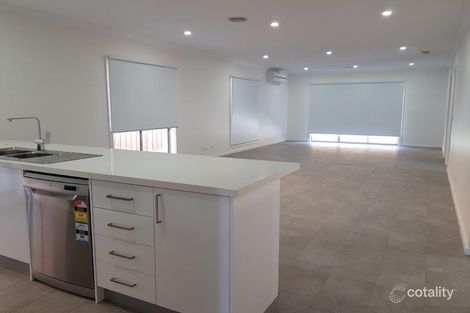 Property photo of 16 Devoe Road Point Cook VIC 3030