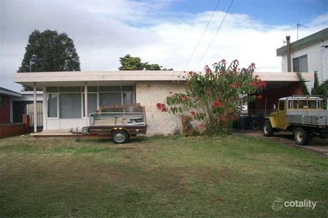 Property photo of 37 Wentworth Street Oak Flats NSW 2529
