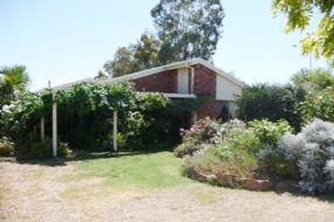 2 Golflinks Ave, West Wodonga, VIC 3690