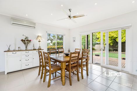 Property photo of 10 Sandpiper Grove Sunbury VIC 3429