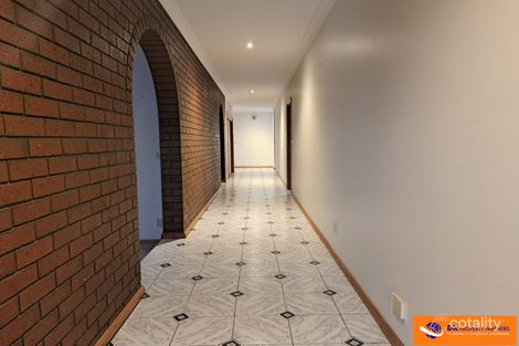 Property photo of 22 Admirals Crescent Taylors Lakes VIC 3038
