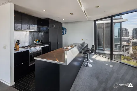 Property photo of 1607/8 Waterview Walk Docklands VIC 3008