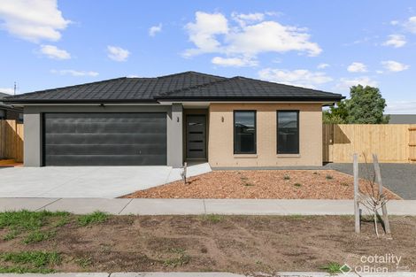 35 Racecourse Cres, Dalyston, VIC 3992