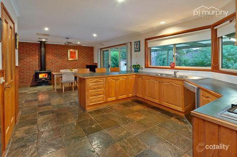 Property photo of 2 Yanco Court West Wodonga VIC 3690