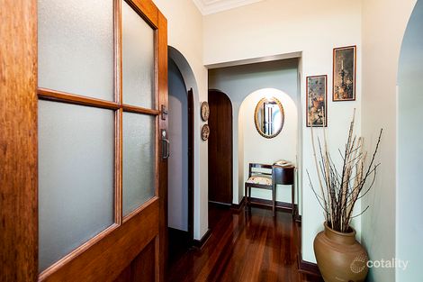 Property photo of 37 Bickley Crescent Manning WA 6152