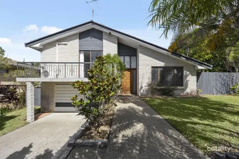 Property photo of 23 Bridle Street Mansfield QLD 4122