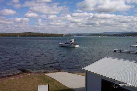 Property photo of 63 Coal Point Road Coal Point NSW 2283