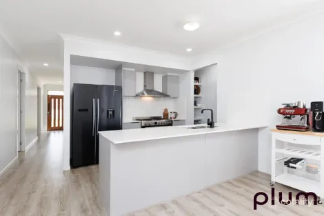 Property photo of 83 Escalade Circuit Pallara QLD 4110