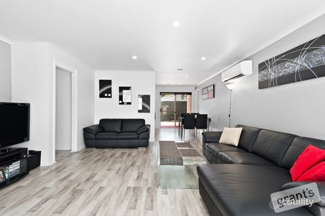 1 Edsall Cl, Hampton Park, VIC 3976