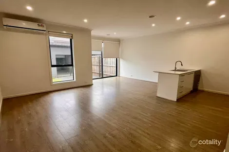 94 Flatbush Ave, Point Cook, VIC 3030