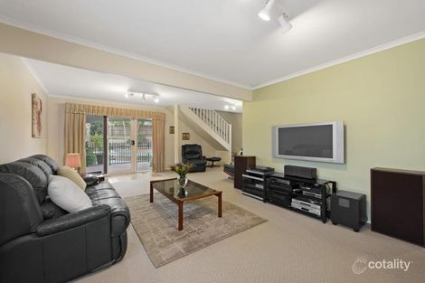 Property photo of 12 Oxley Avenue Bundoora VIC 3083