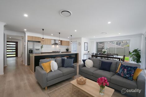 Property photo of 9 Penloo Close Narara NSW 2250