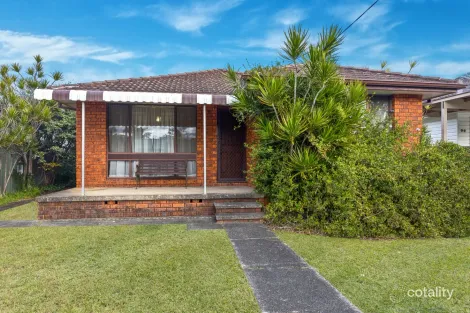 Property photo of 28 Lone Pine Avenue Umina Beach NSW 2257