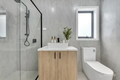 Property photo of 16 Rohab Crescent Mount Cottrell VIC 3024