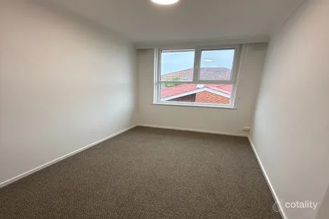 Property photo of 4/22 Shepparson Avenue Carnegie VIC 3163