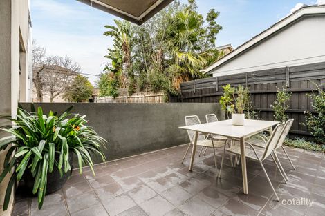 Property photo of 2/6 Lansdowne Road St Kilda East VIC 3183
