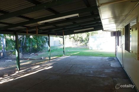 Property photo of 37 Brock Crescent Dysart QLD 4745