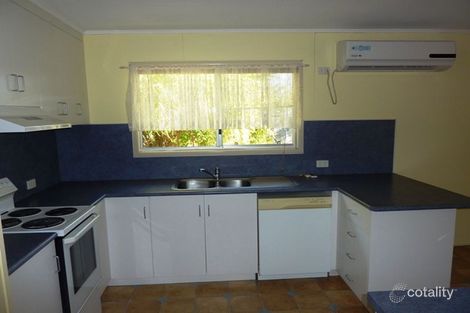 Property photo of 37 Brock Crescent Dysart QLD 4745