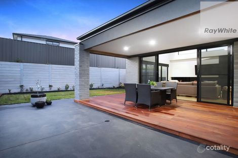 Property photo of 29 Breeze Way Greenvale VIC 3059