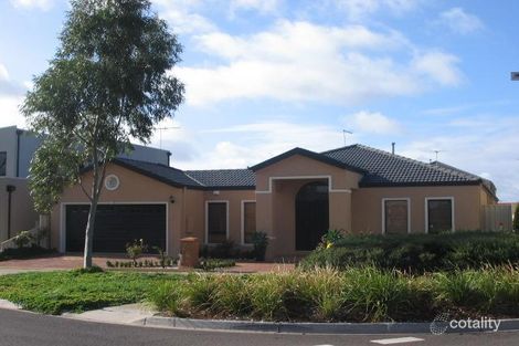 17 Eden Valley Rd, Cairnlea, VIC 3023