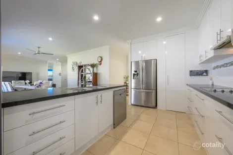 Property photo of 18 Clarendon Street Clinton QLD 4680