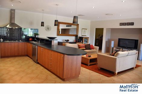 Property photo of 13 Treecrest Cove Willetton WA 6155