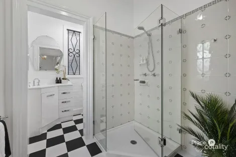 Property photo of 1/116 Merthyr Road New Farm QLD 4005