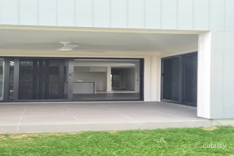 Property photo of 43 Trevorrow Way Ripley QLD 4306
