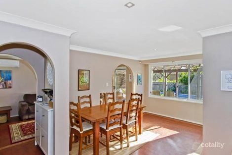 Property photo of 16 Whitehead Close Kariong NSW 2250
